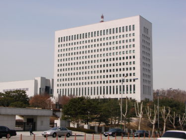韓国検察が衛生当局を家宅捜査　文政権時の支援で違法行為疑い